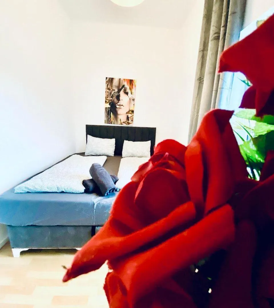 Cozy 4-Bedroom Apartment , Perfect For Groups Βιέννη 0*,