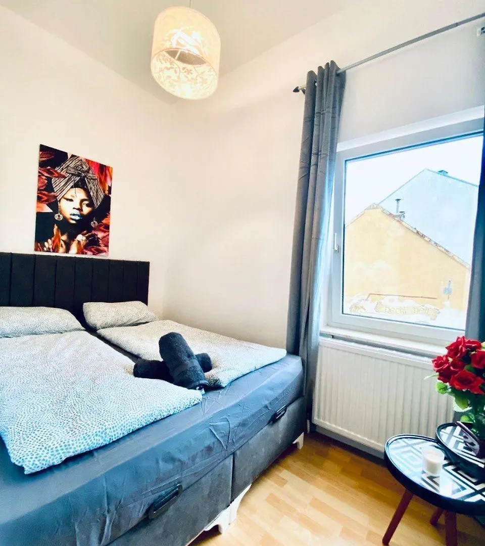 Cozy 4-Bedroom Apartment , Perfect For Groups Βιέννη