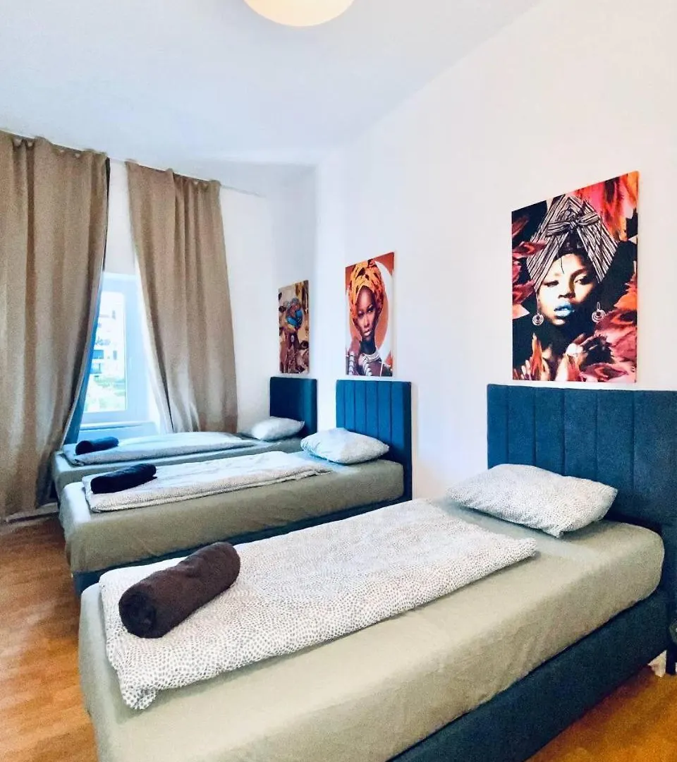 Cozy 4-Bedroom Apartment , Perfect For Groups Βιέννη