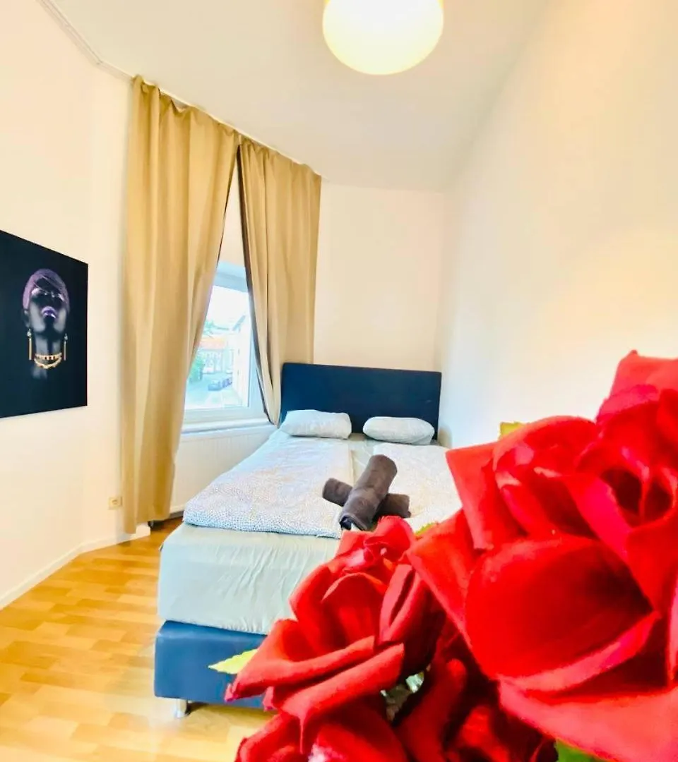 Cozy 4-Bedroom Apartment , Perfect For Groups Βιέννη Αυστρία