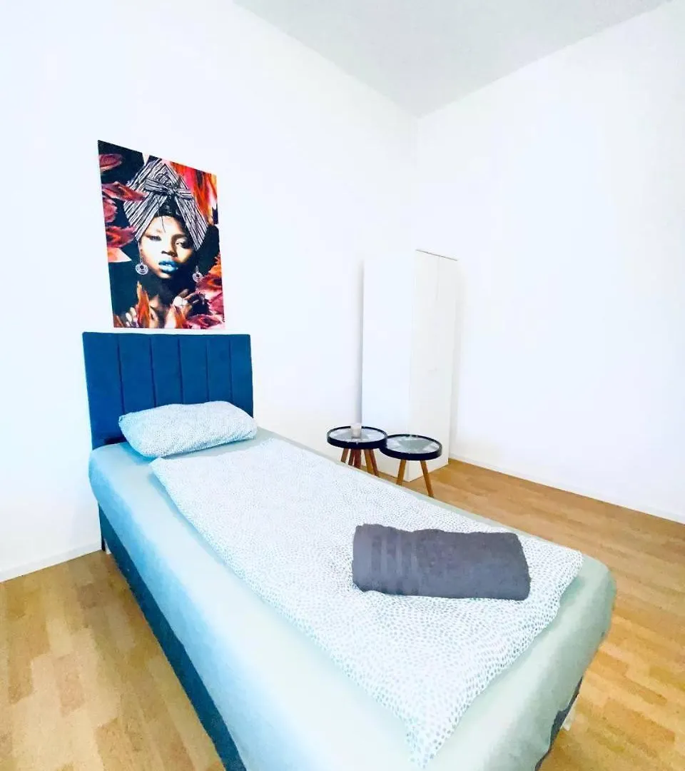 Cozy 4-Bedroom Apartment , Perfect For Groups Βιέννη